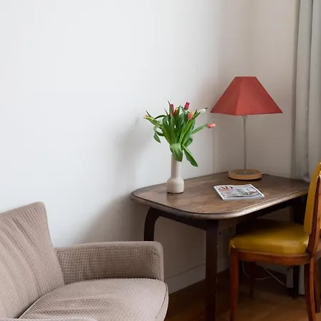 Paris-maison-appartement-7 Chambres Metro Jourdain 別荘 パリ