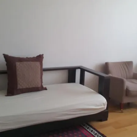 別荘 Paris-maison-appartement-7 Chambres Metro Jourdain *
